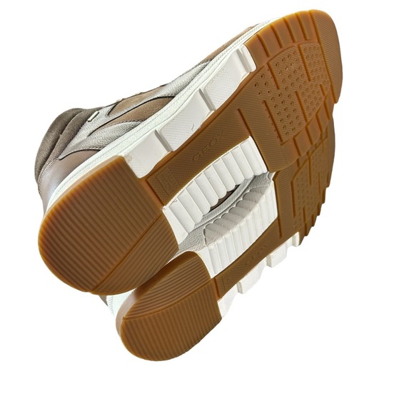 Womens Geox D Galena B ABX Suede Ankle TRAINER Waterproof Boots Camel Size 11 - Picture 5 of 8